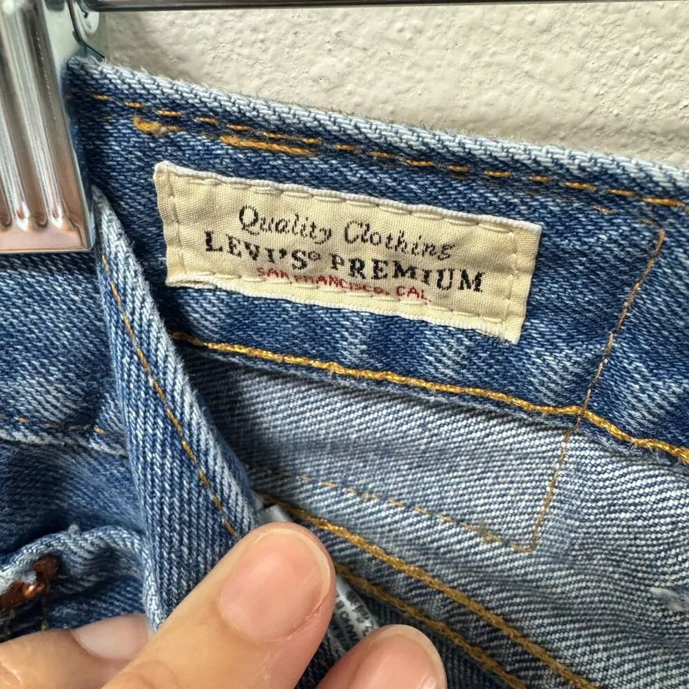 Levis 501 Mens 38x32 Button Fly Levis Premium Straight Leg